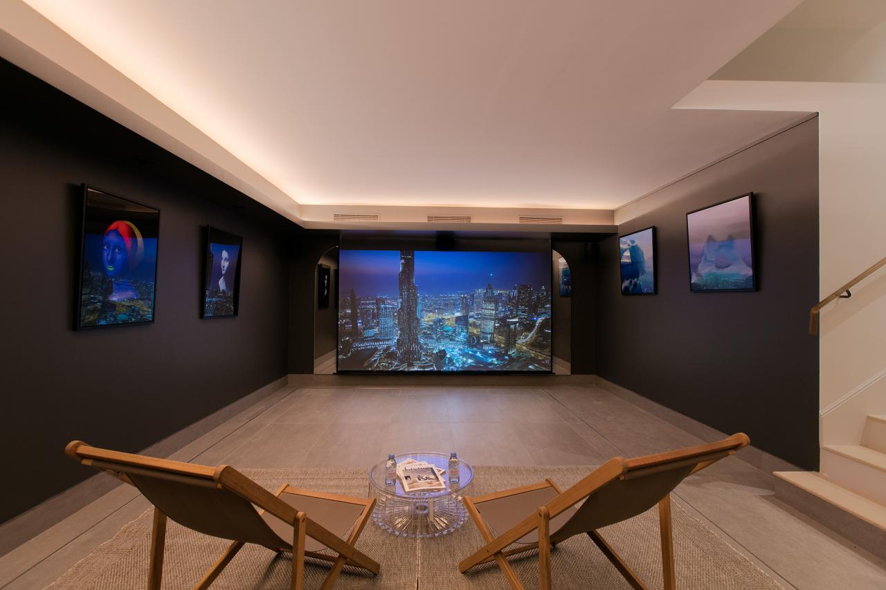 Maison Montespan - Movie Teater